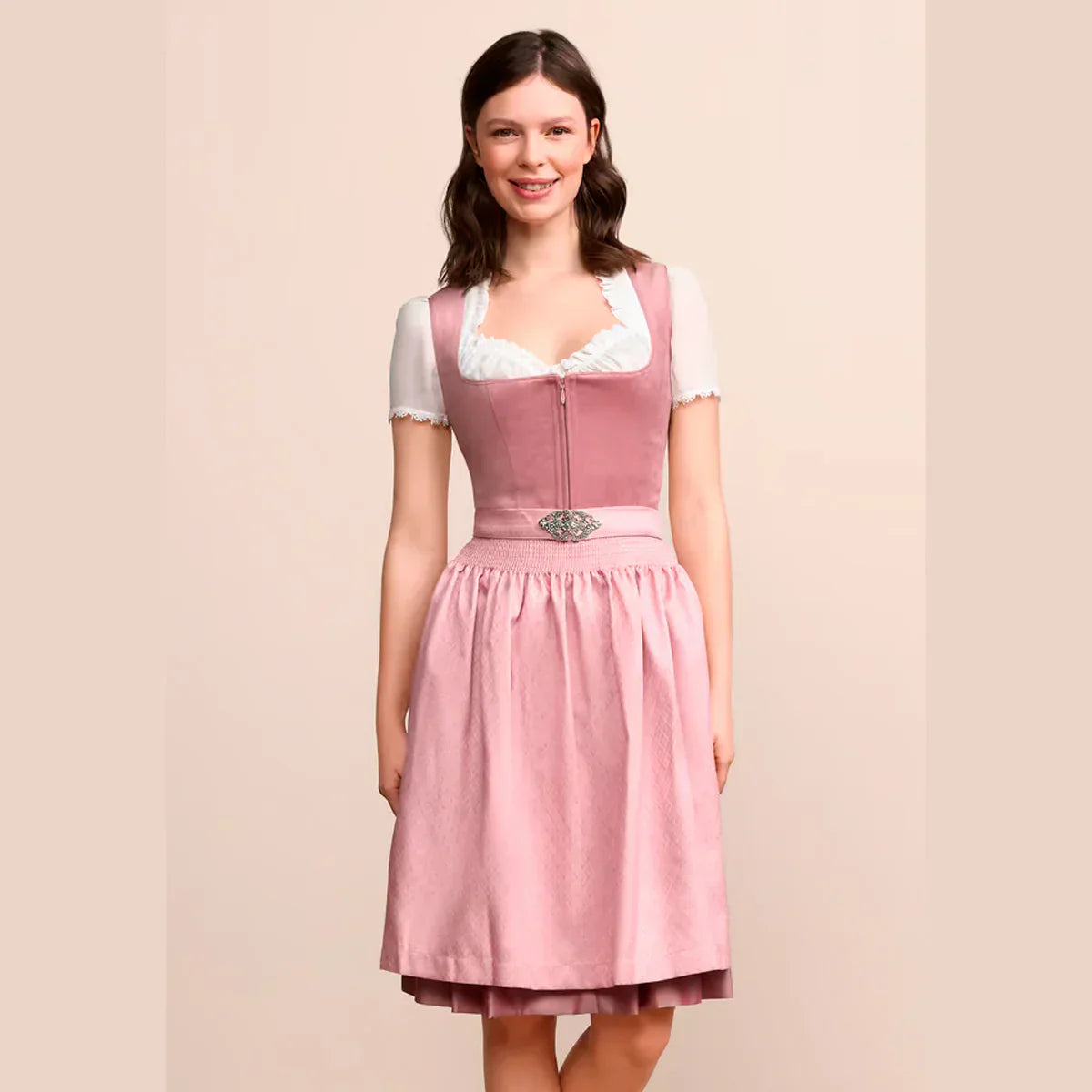 Elegantes Dirndl Rosa – traditionelles Trachtenkleid in zarten Pastelltönen