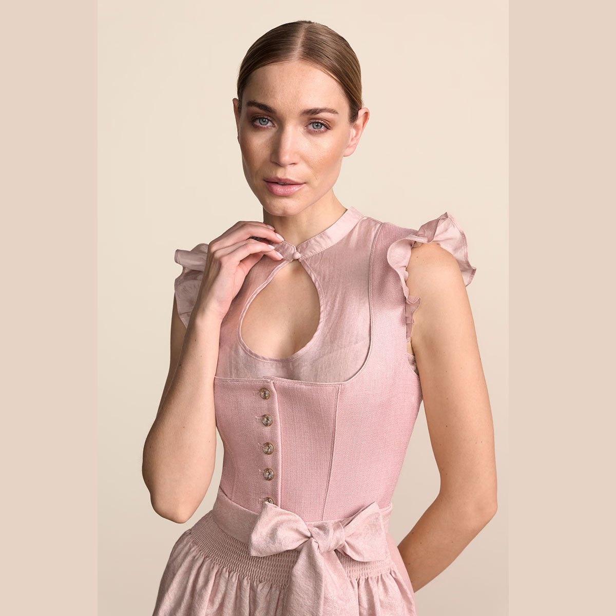 Krüger Dirndl Elouise Rosa Flügelarm 80cm - Datschi Trachten