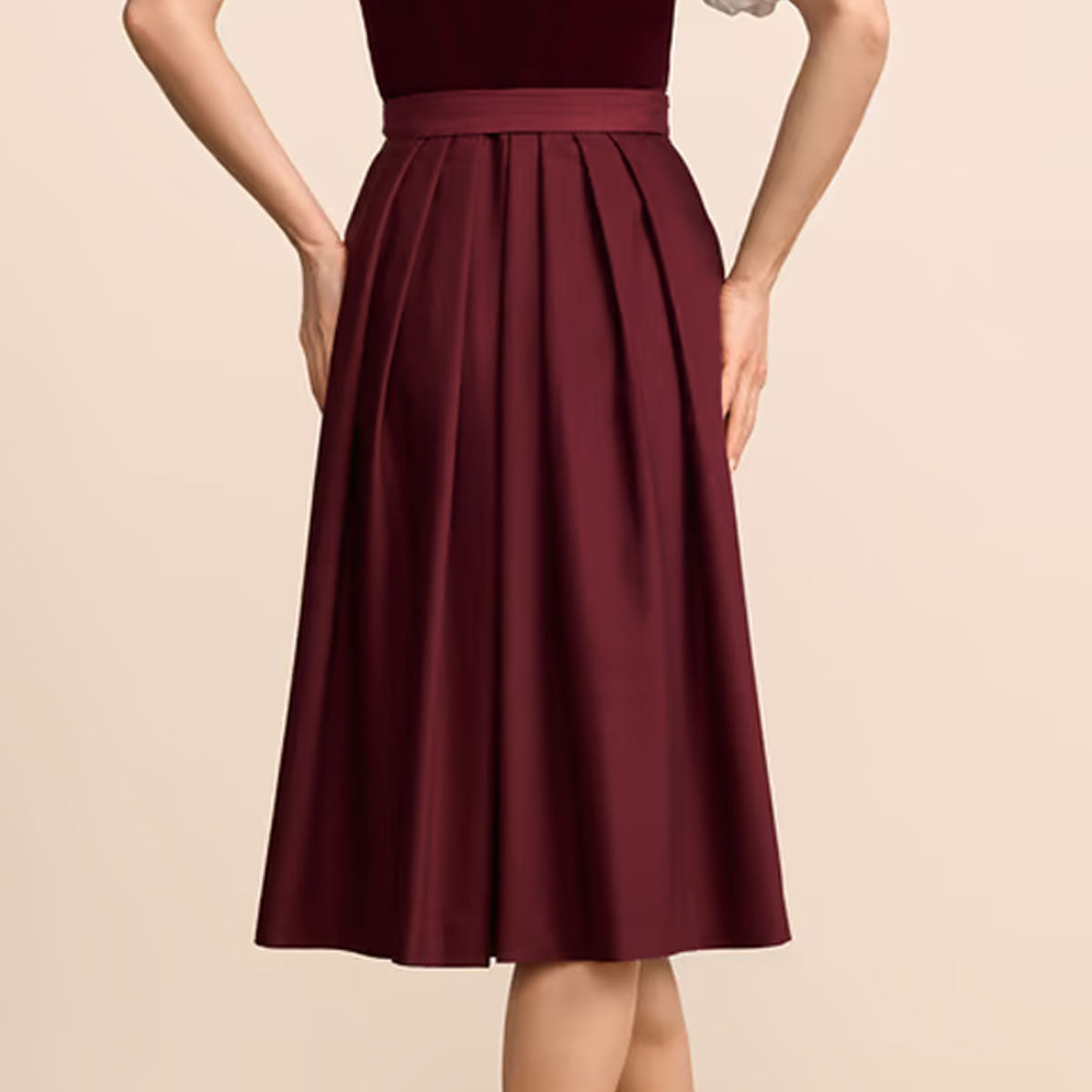 Krüger Dirndl Naomie Bordeaux Samt 70cm